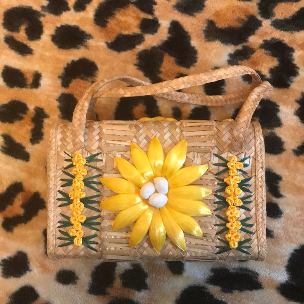 LLW Collection beach handbag